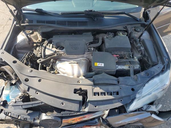2017 TOYOTA CAMRY