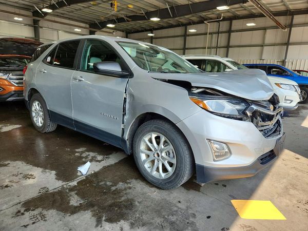 2020 CHEVROLET EQUINOX LS — Passenger 3/4