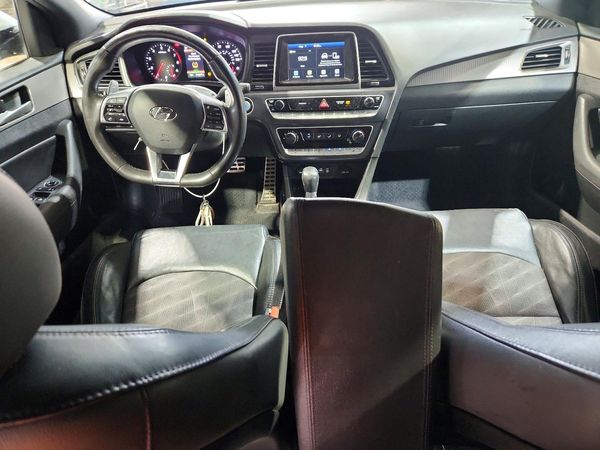 2018 HYUNDAI SONATA