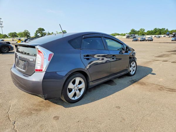 2013 TOYOTA PRIUS — PSRA