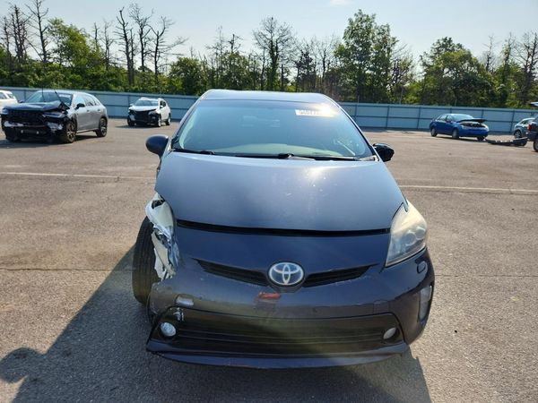 2013 TOYOTA PRIUS — DIRF