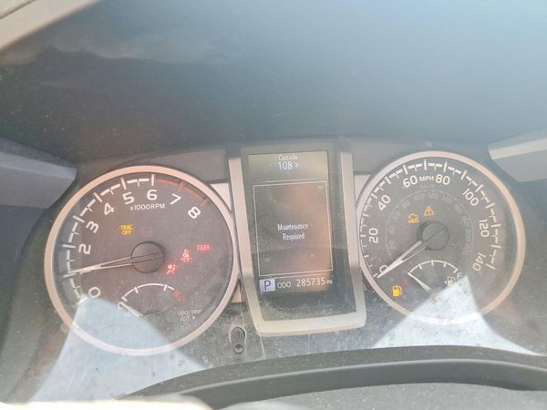 2017 TOYOTA TACOMA