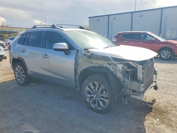 2019 TOYOTA RAV4 XLE Premium