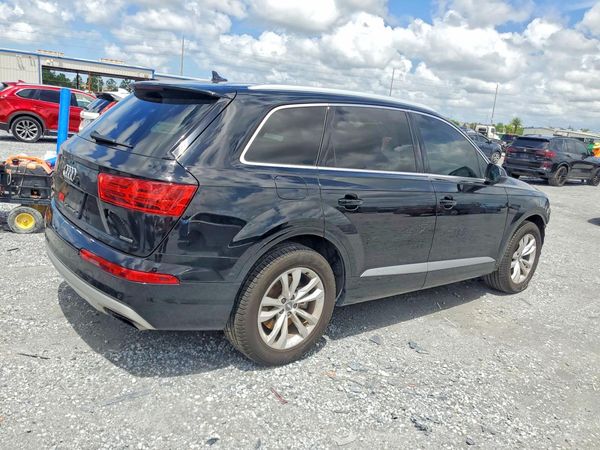 2019 AUDI Q7