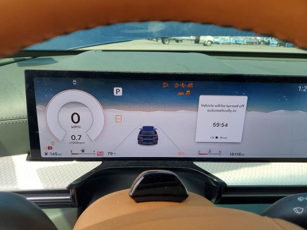 2025 GENESIS GV80