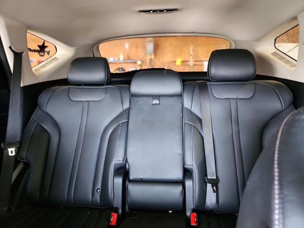 2024 GENESIS GV80