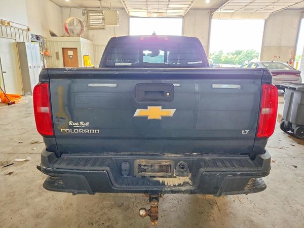 2017 CHEVROLET COLORADO LT