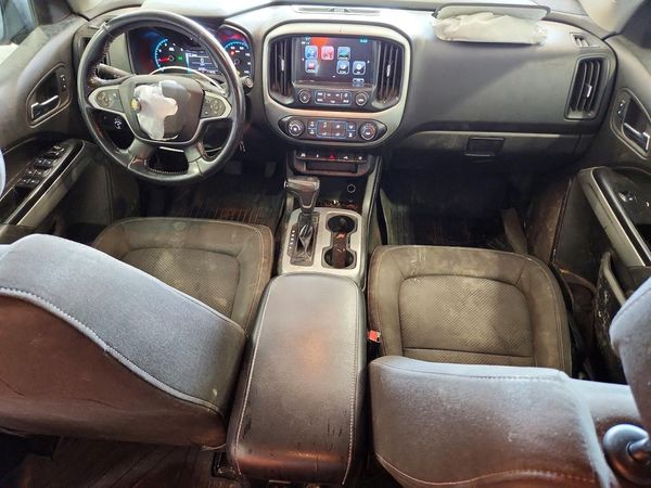 2017 CHEVROLET COLORADO LT