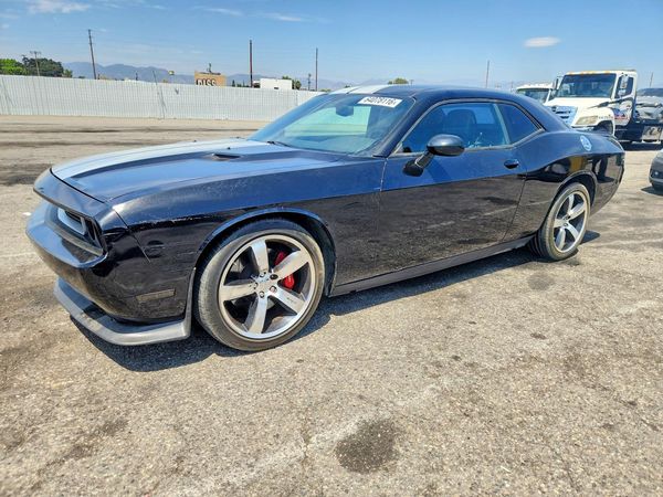 2013 DODGE CHALLENGER SRT8