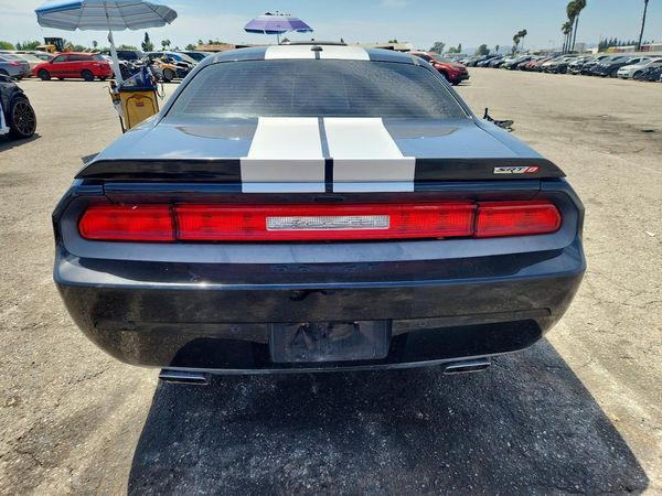 2013 DODGE CHALLENGER SRT8
