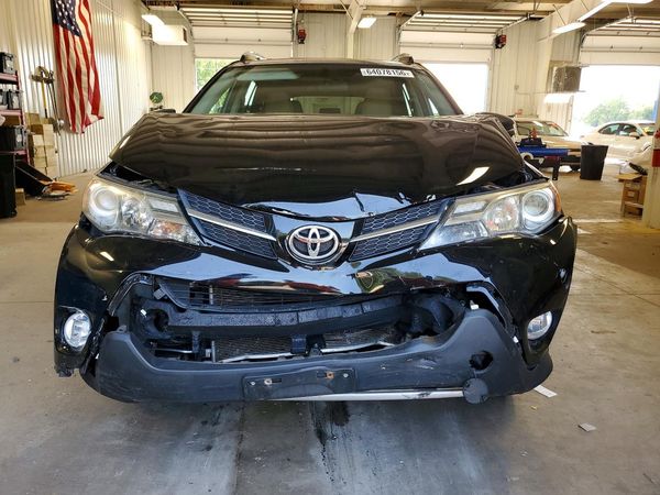 2015 TOYOTA RAV4 XLE (M Grade)