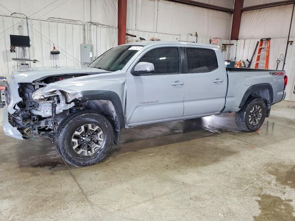 2018 TOYOTA TACOMA