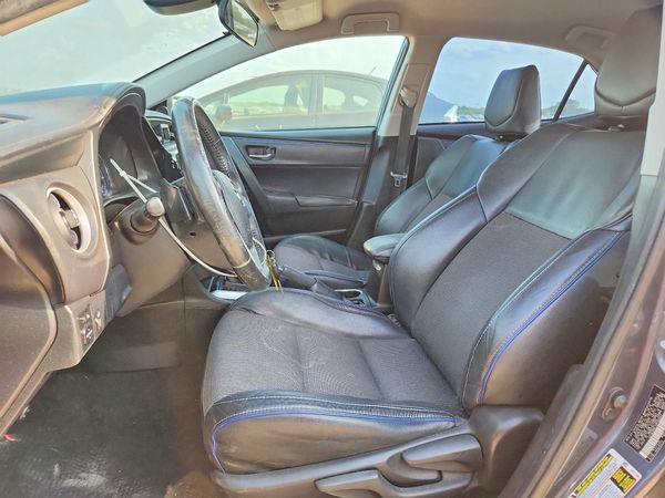 2017 TOYOTA COROLLA