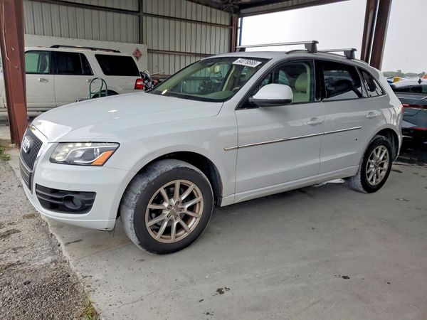 2012 AUDI Q5 Premium Plus