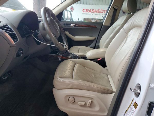 2012 AUDI Q5 Premium Plus
