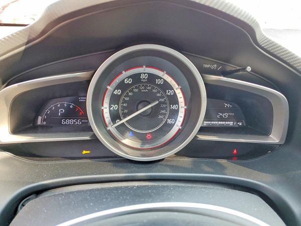 2015 MAZDA 3 Touring/GS