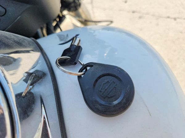 2016 HARLEY-DAVIDSON FLHX