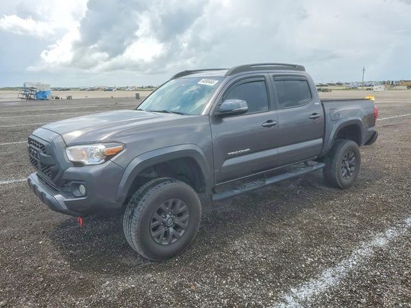 2022 TOYOTA TACOMA SR5