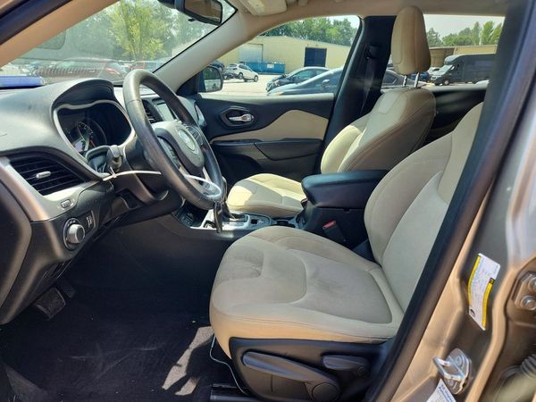 2016 JEEP CHEROKEE SPORT FWD
