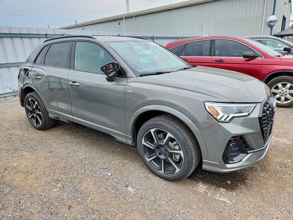 2025 AUDI Q3 quattro Technik