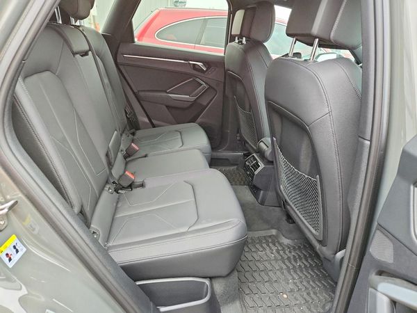 2025 AUDI Q3 quattro Technik