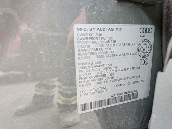2025 AUDI Q3 quattro Technik
