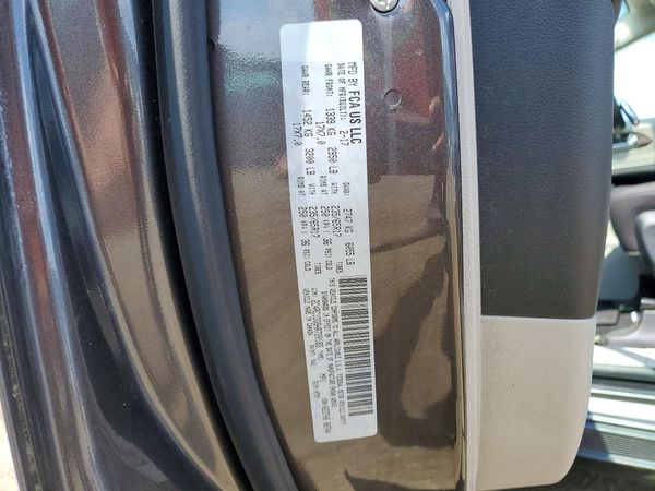2017 CHRYSLER PACIFICA Touring