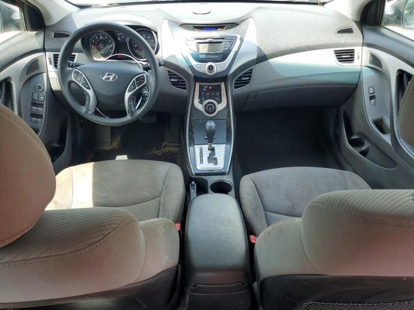 2012 HYUNDAI ELANTRA GLS(Middle grade)