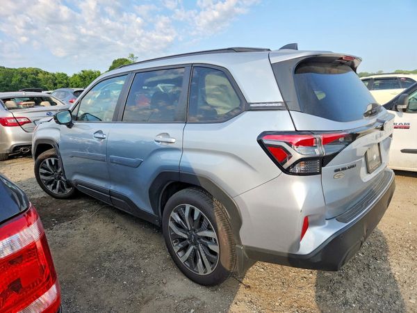 2025 SUBARU FORESTER Touring