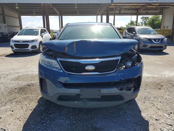 2014 KIA SORENTO Base/ LX