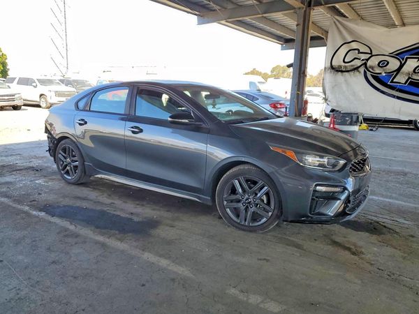 2020 KIA FORTE GT Line — Passenger 3/4
