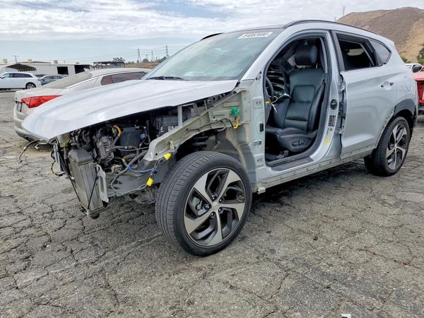 2016 HYUNDAI TUCSON