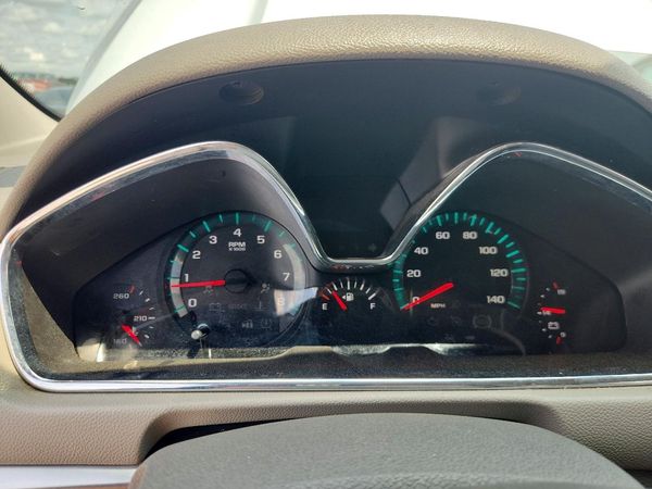 2016 CHEVROLET TRAVERSE LS