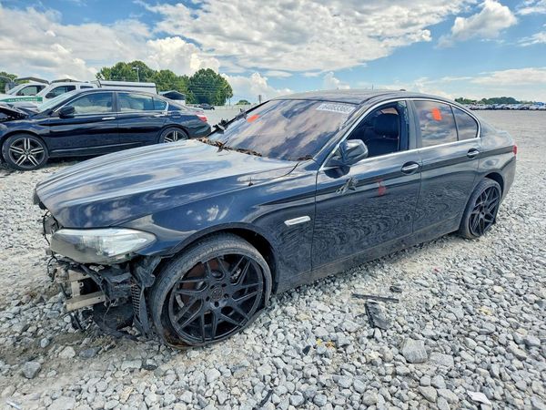 2015 BMW 5 SERIES xDrive — Front 3/4