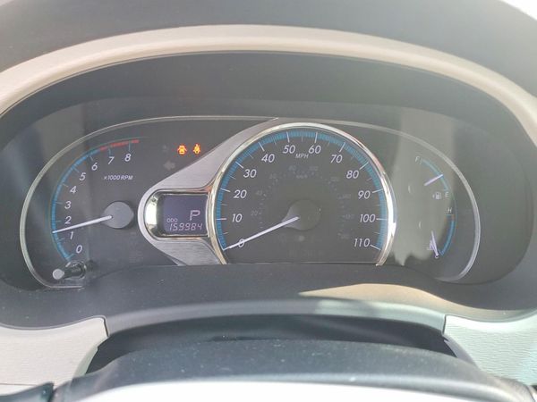2012 TOYOTA SIENNA