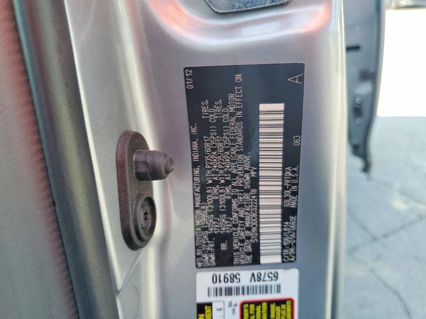 2012 TOYOTA SIENNA