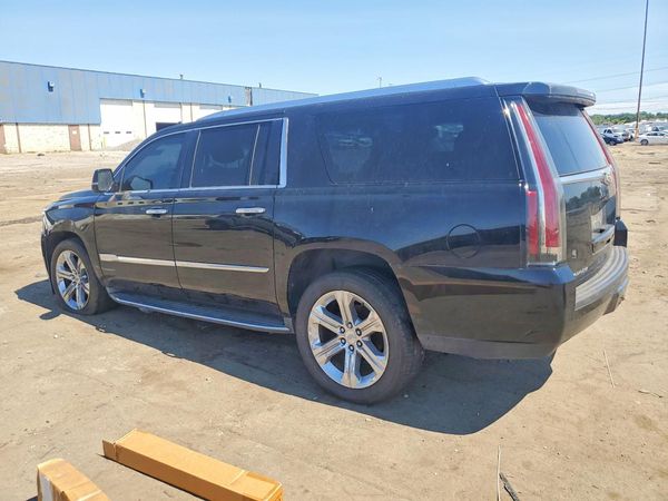 2016 CADILLAC ESCALADE ESV Luxury