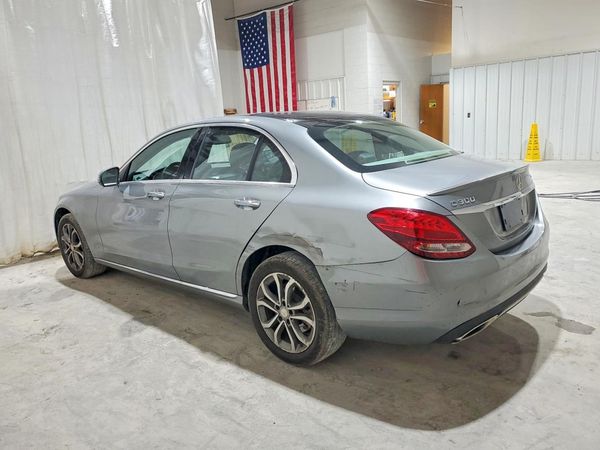 2016 MERCEDES-BENZ C C300