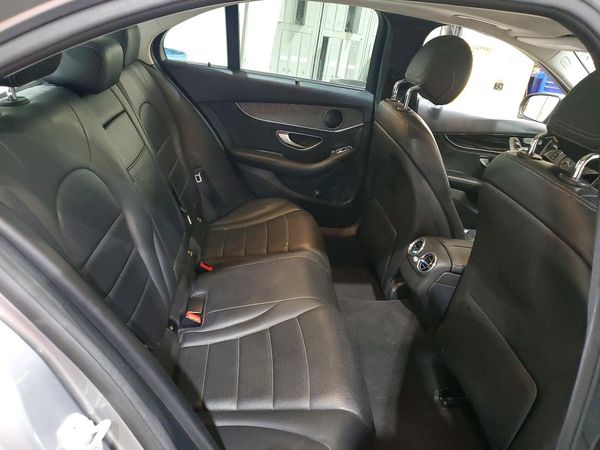 2016 MERCEDES-BENZ C C300