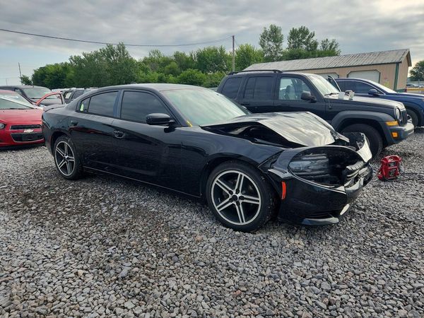2016 DODGE CHARGER SXT RWD