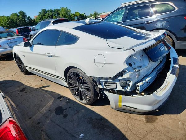 2021 FORD MUSTANG