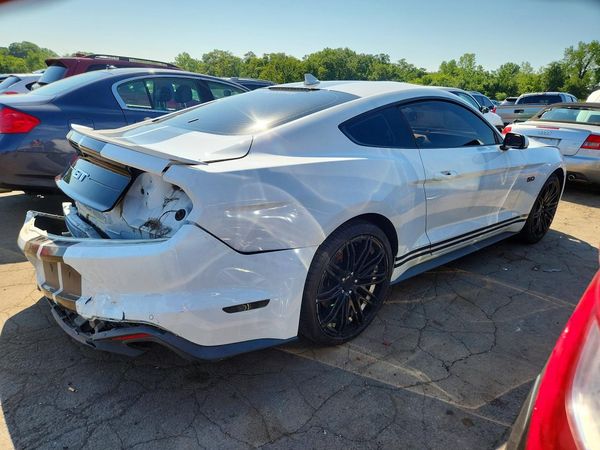 2021 FORD MUSTANG