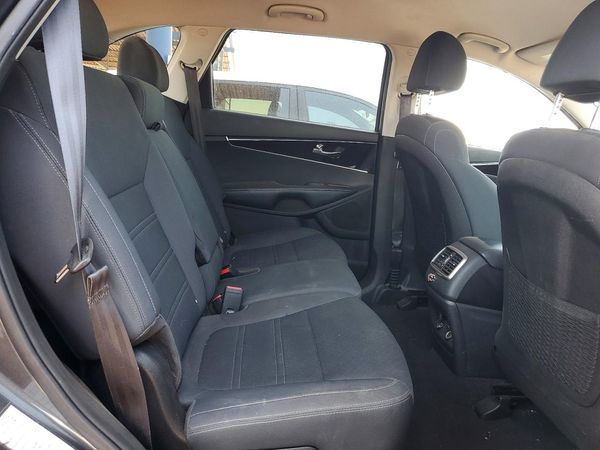 2020 KIA SORENTO L, LX, S