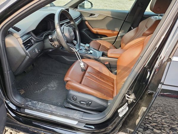 2019 AUDI A4