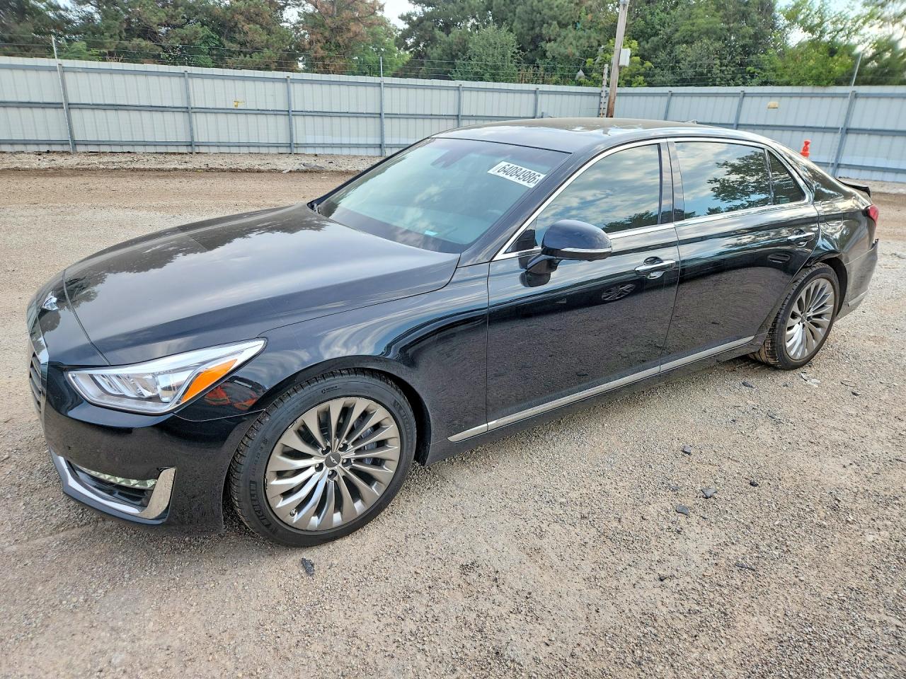 2017 GENESIS G90