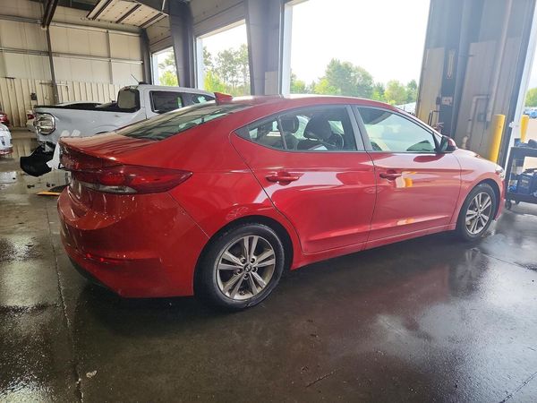 2018 HYUNDAI ELANTRA