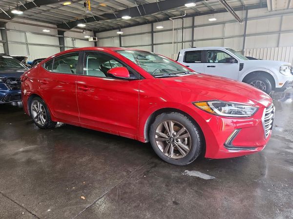 2018 HYUNDAI ELANTRA