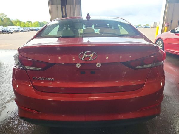 2018 HYUNDAI ELANTRA