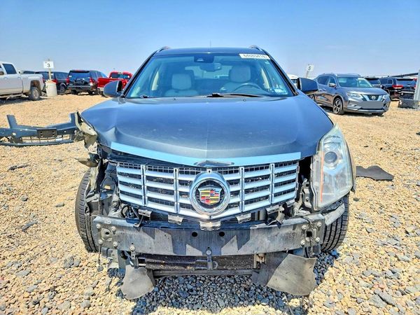 2015 CADILLAC SRX Luxury