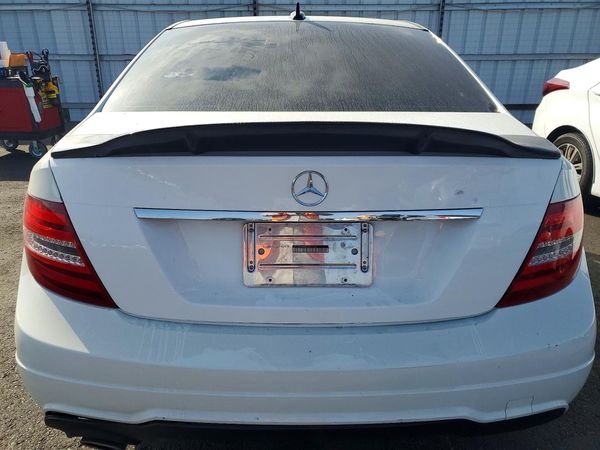 2012 MERCEDES-BENZ C C250